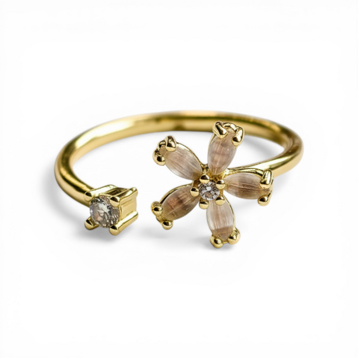 Maya Bloom Ring in 18K gold PVD-plated finish, product shot on white background
