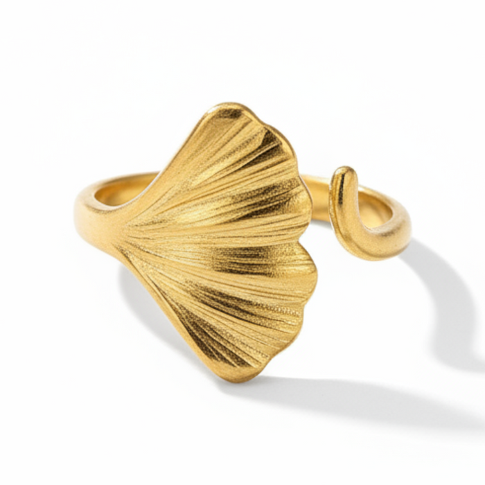 Sienna Ginkgo Ring in 18K gold PVD-plated finish, product shot on white background