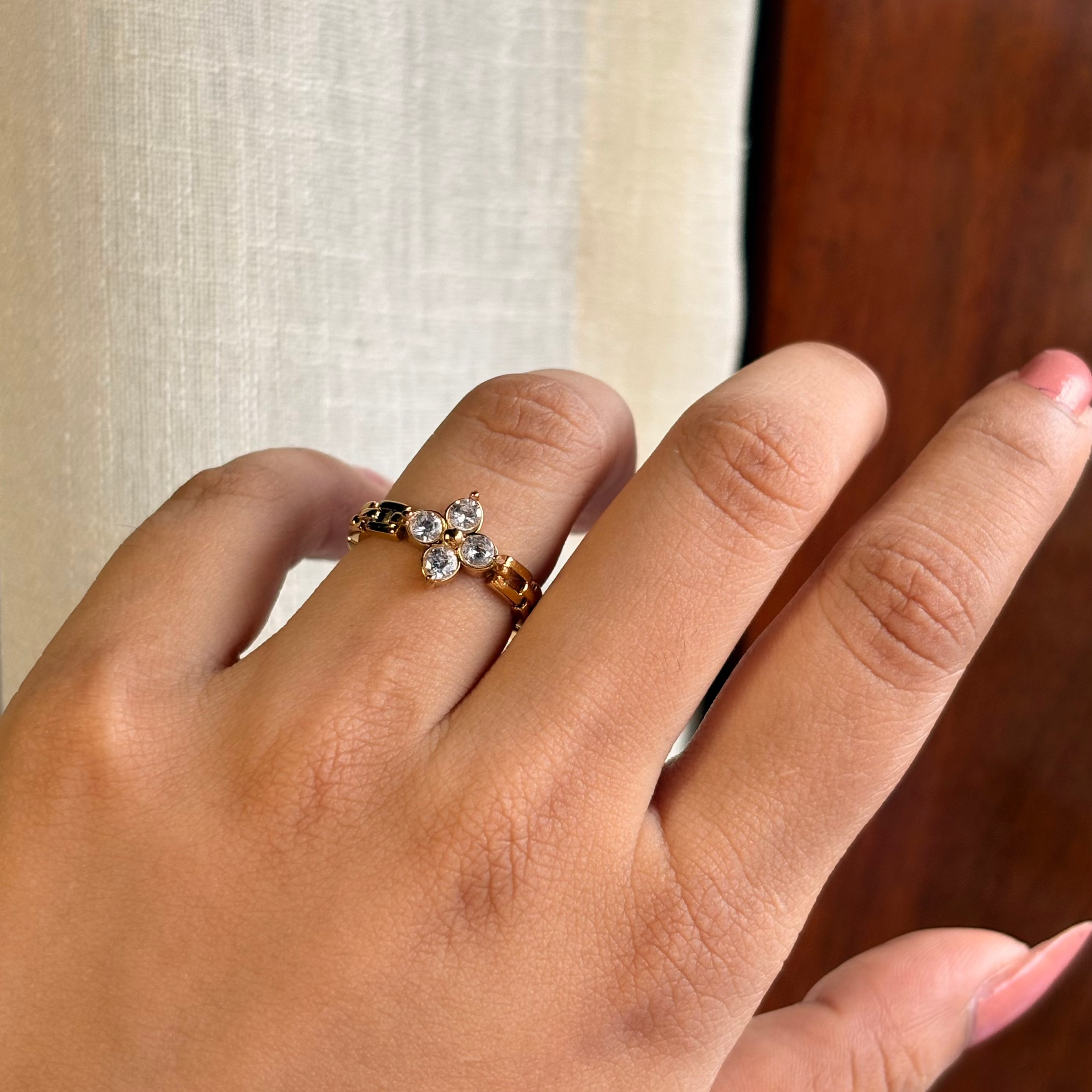 Grace Floral Zircon Ring
