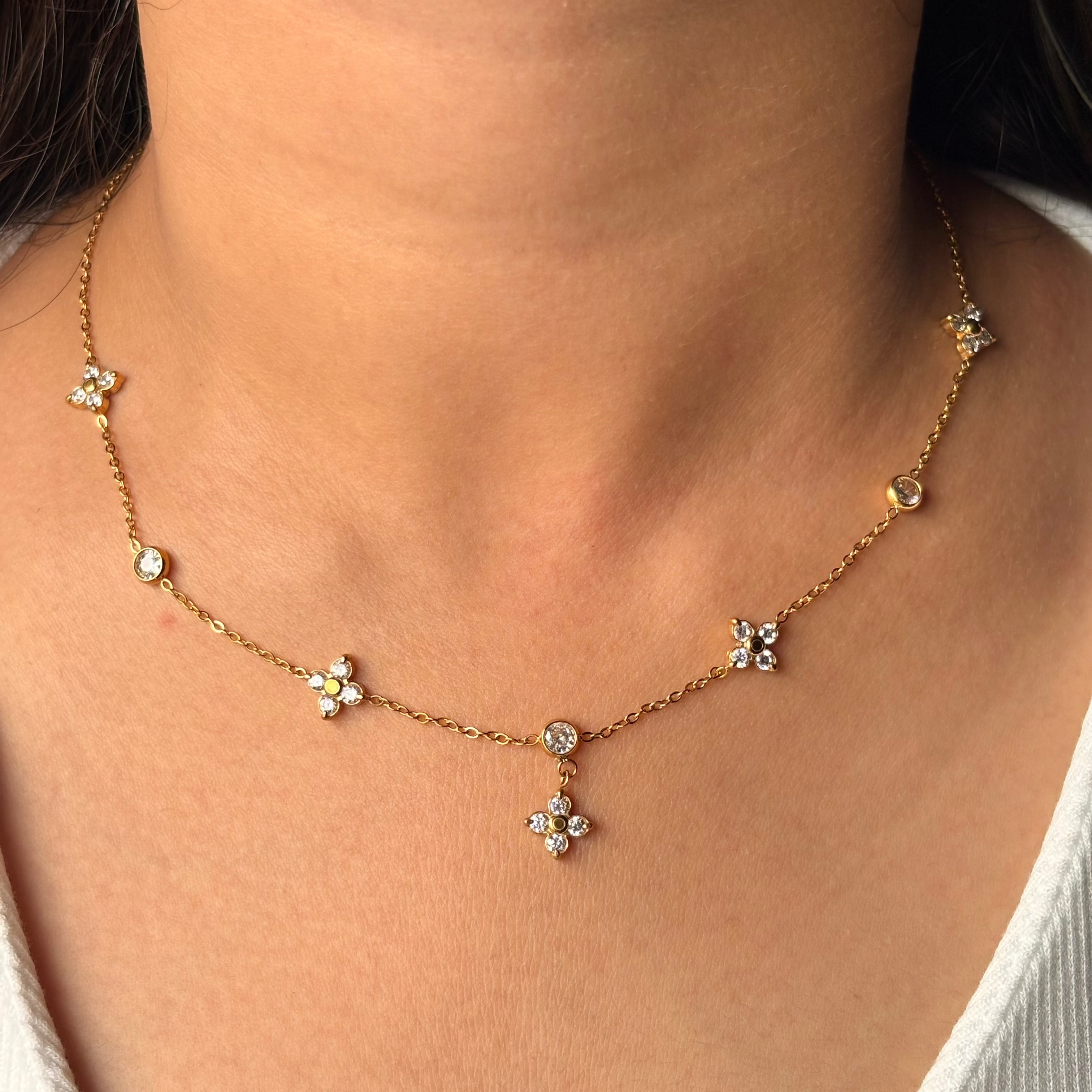 Lily Clover Necklace